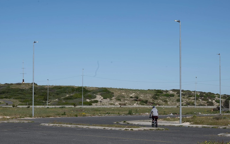 City attends to Kapteinsklip Train Station Precinct public lighting challenges