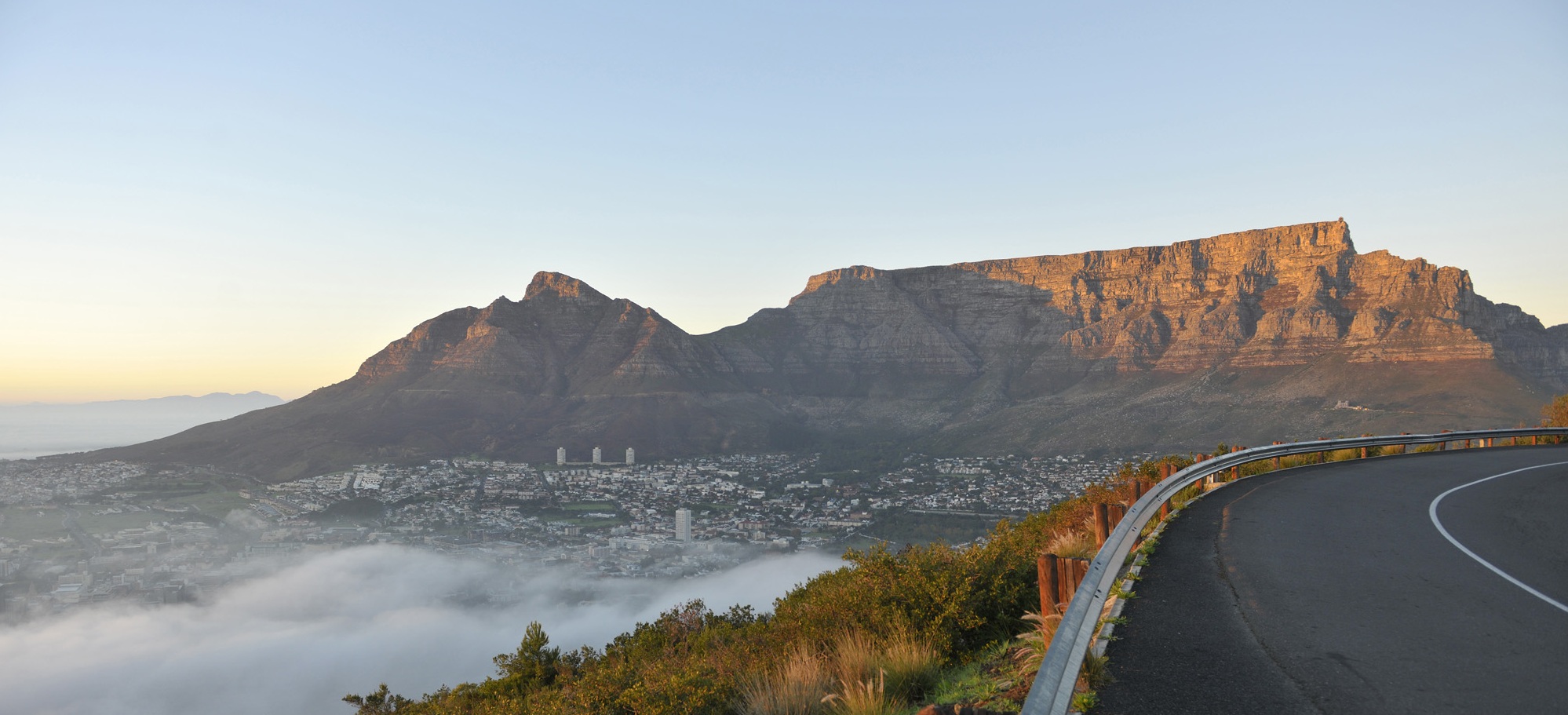 Table Mountain overlooking Cape Town