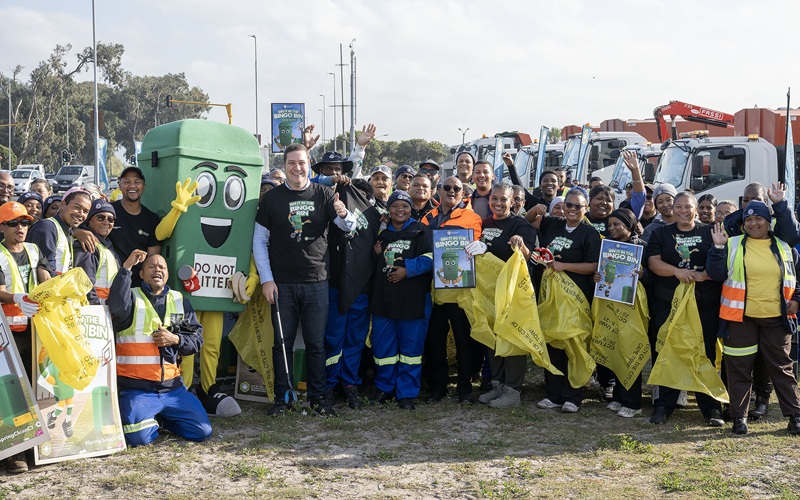 Mayor launches Cape Town’s annual #SpringCleanCT campaign