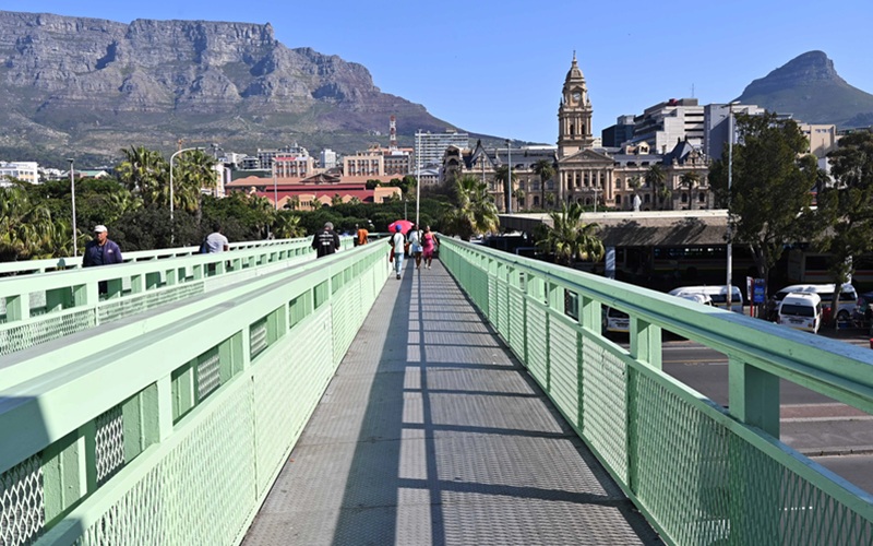 Strand Street pedestrian bridge repairs completed ahead of schedule