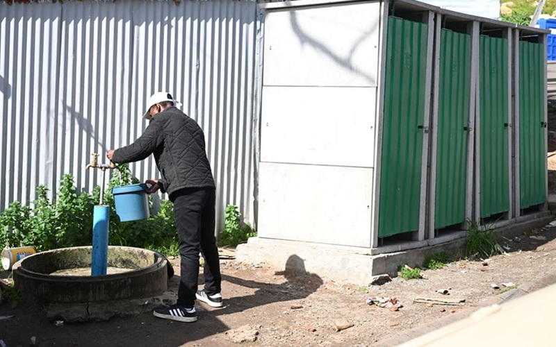 More toilets and taps improve access to basic services